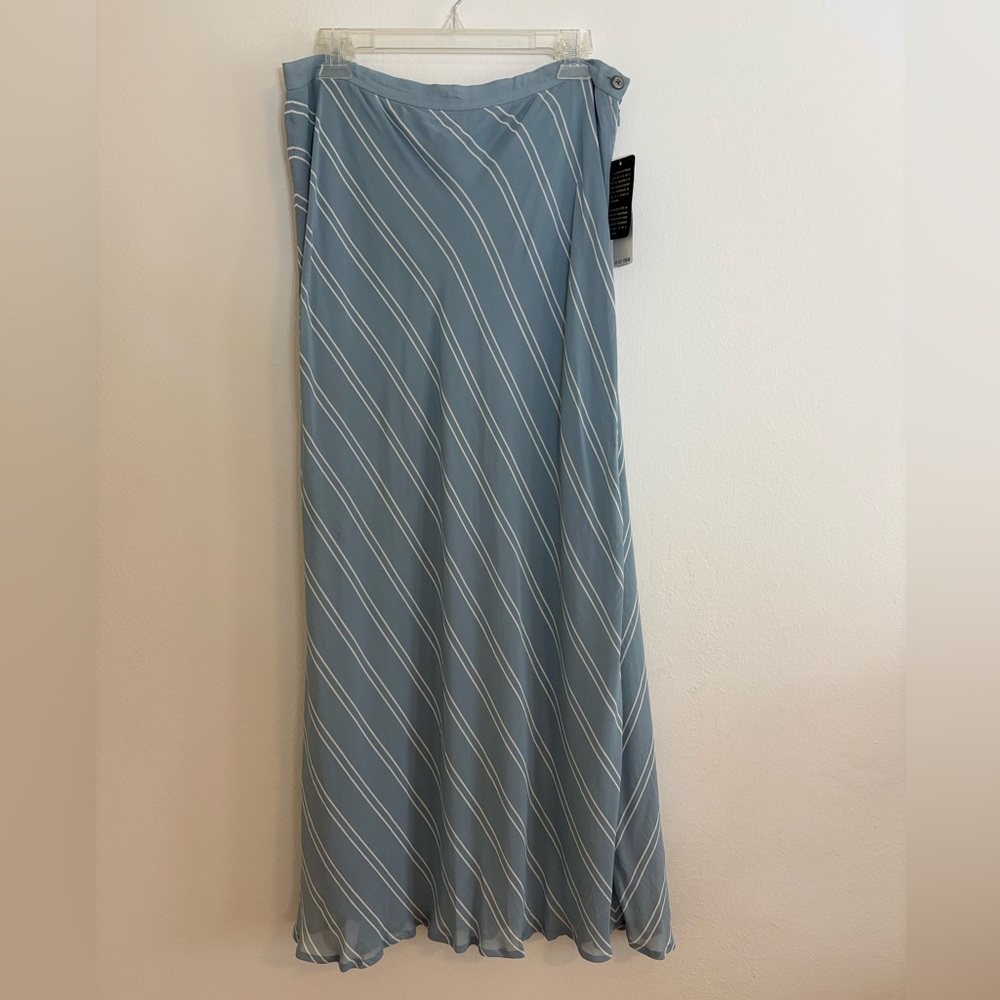 Lauren Ralph Lauren Shelter Island Blue and White A-Line Skirt NWT - Picture 2 of 13
